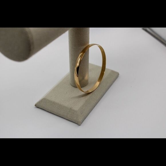 14K Gold 4 mm Half Round 7 3/4" Slip on Bangle, Brand new from Manufacturer - Picture 5 of 13